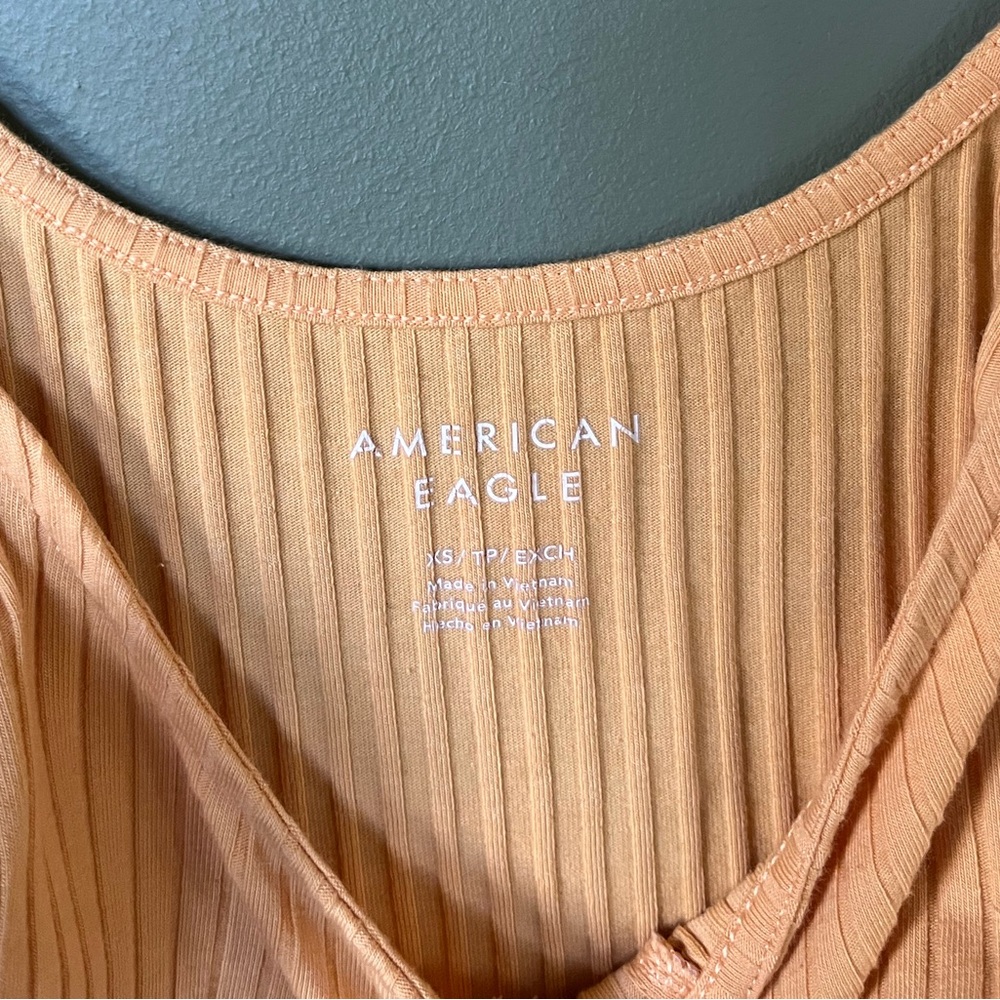 Gold Ribbed Button-Up Cami - Picture 3 of 3